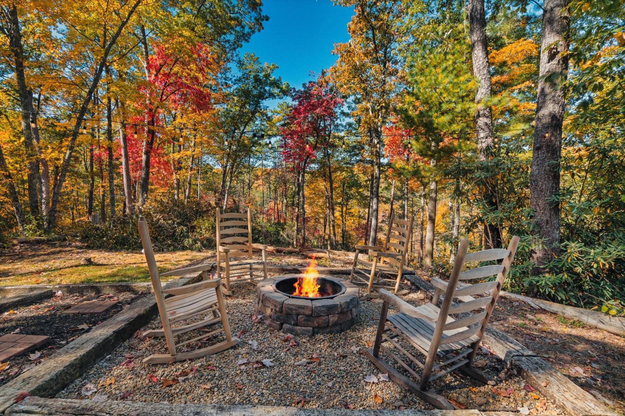 Top Mtn Views, Hottub, Games, 4 Suites, Pets Сев'єрвілл Екстер'єр фото